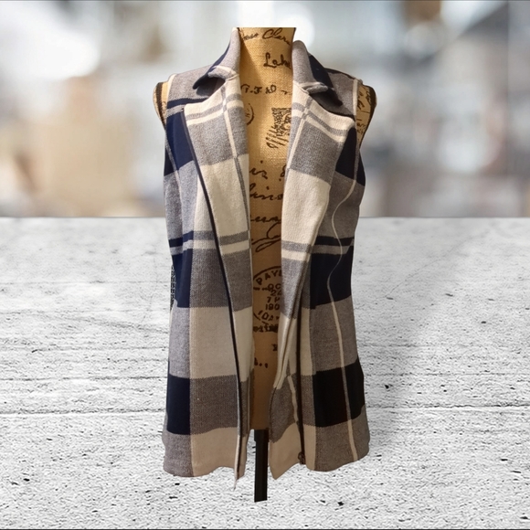 NWT chaps navy and white plaid vest jacket coat size L $30 OBO takes it - Picture 2 of 16